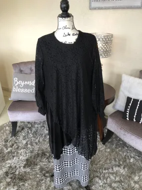 Bella Black Velvet And Lace Tunic (PL)