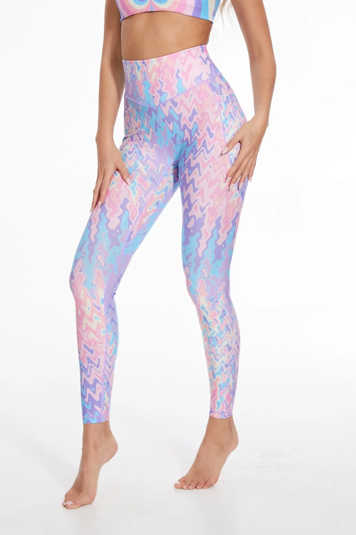 Dopamine Butterfly High-Waisted Pocket Leggings with Pockets