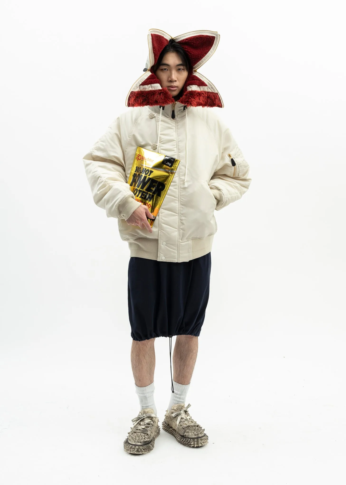 IVORY PETAL MOUTH HOOD BOMBER JACKET
