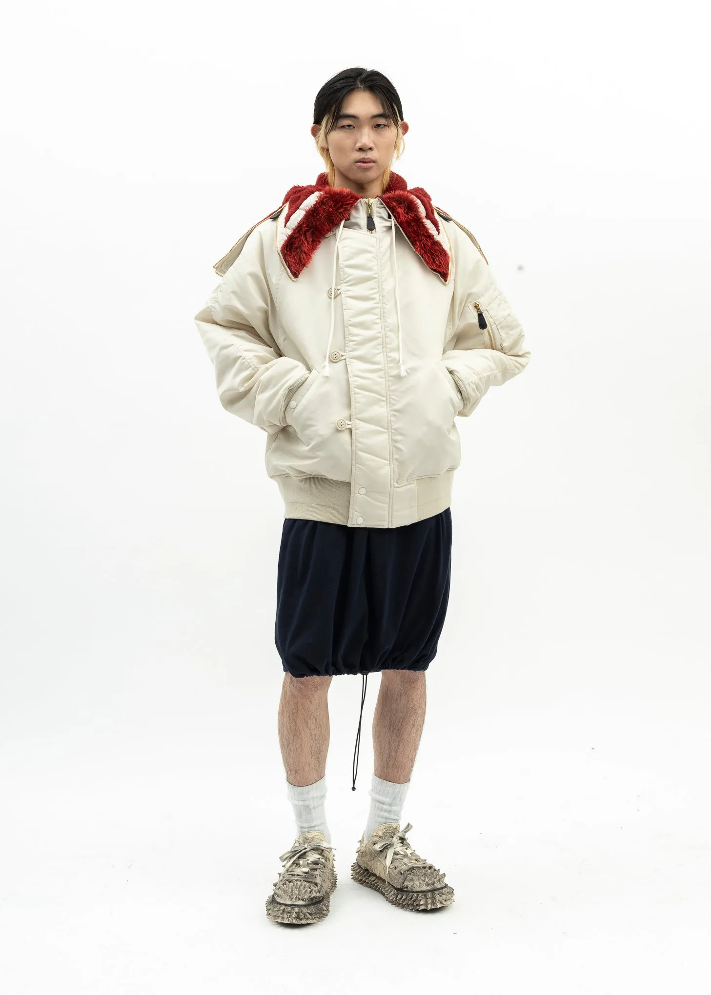 IVORY PETAL MOUTH HOOD BOMBER JACKET