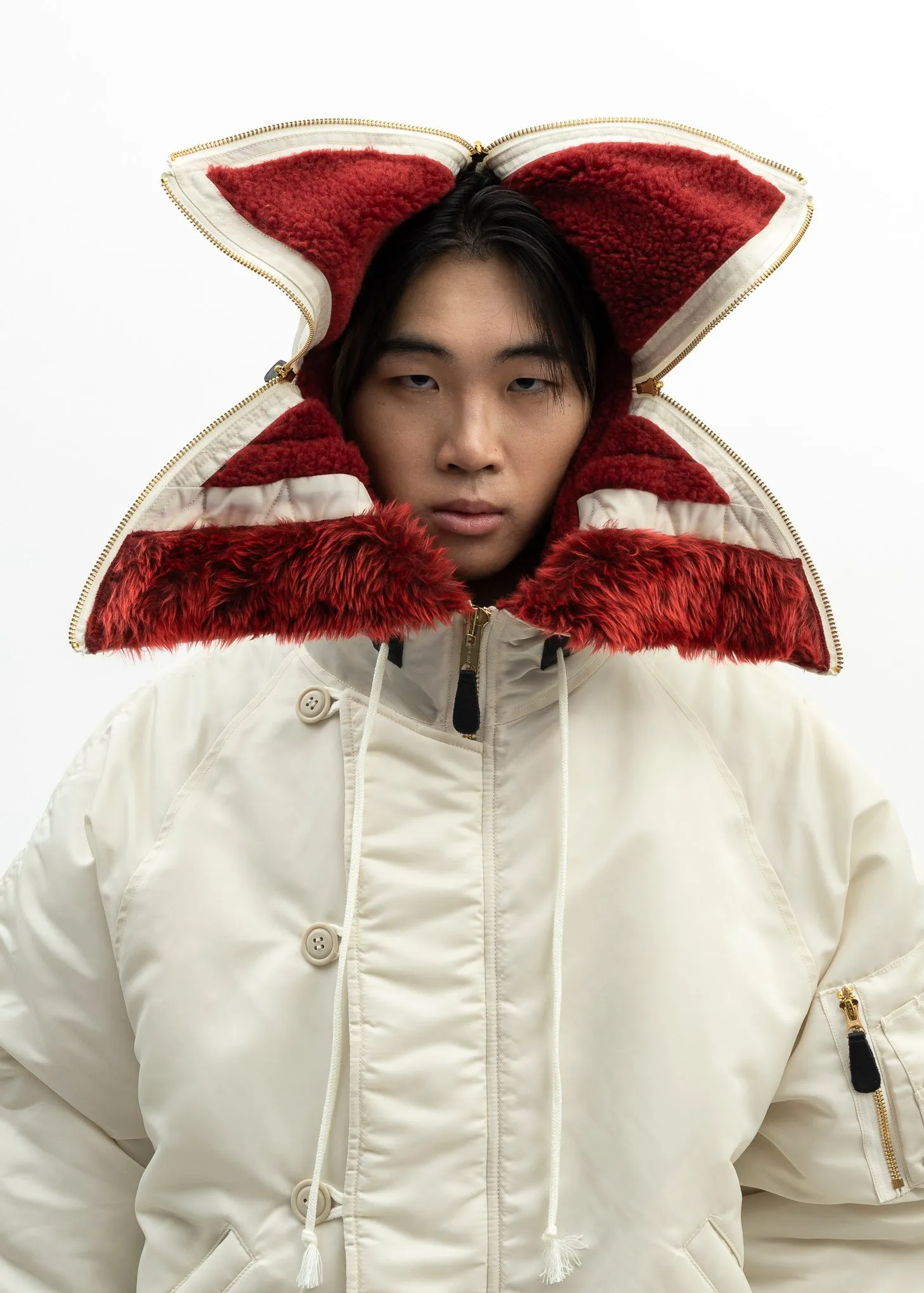 IVORY PETAL MOUTH HOOD BOMBER JACKET