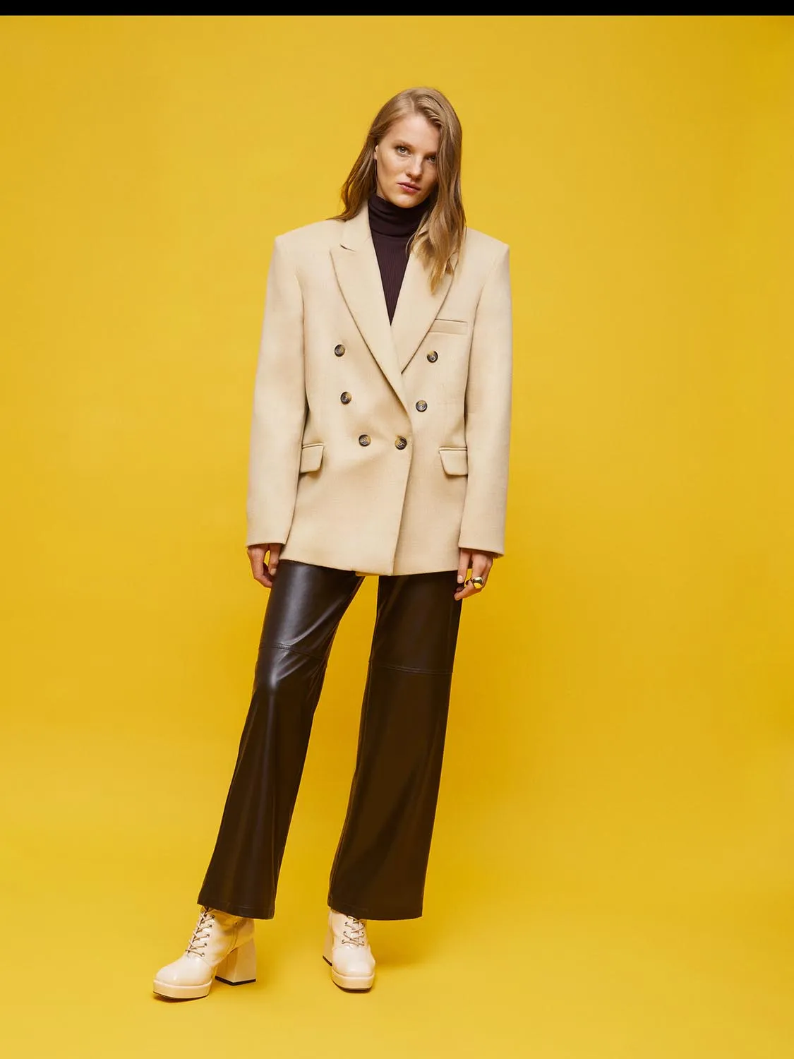Nocturne Doubl-Breasted Blazer Beige