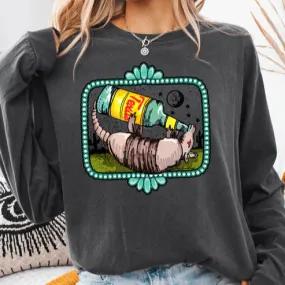 Online Exclusive | Topo Texas Armadillo Graphic Comfort Color Sweatshirt in Black Pepper