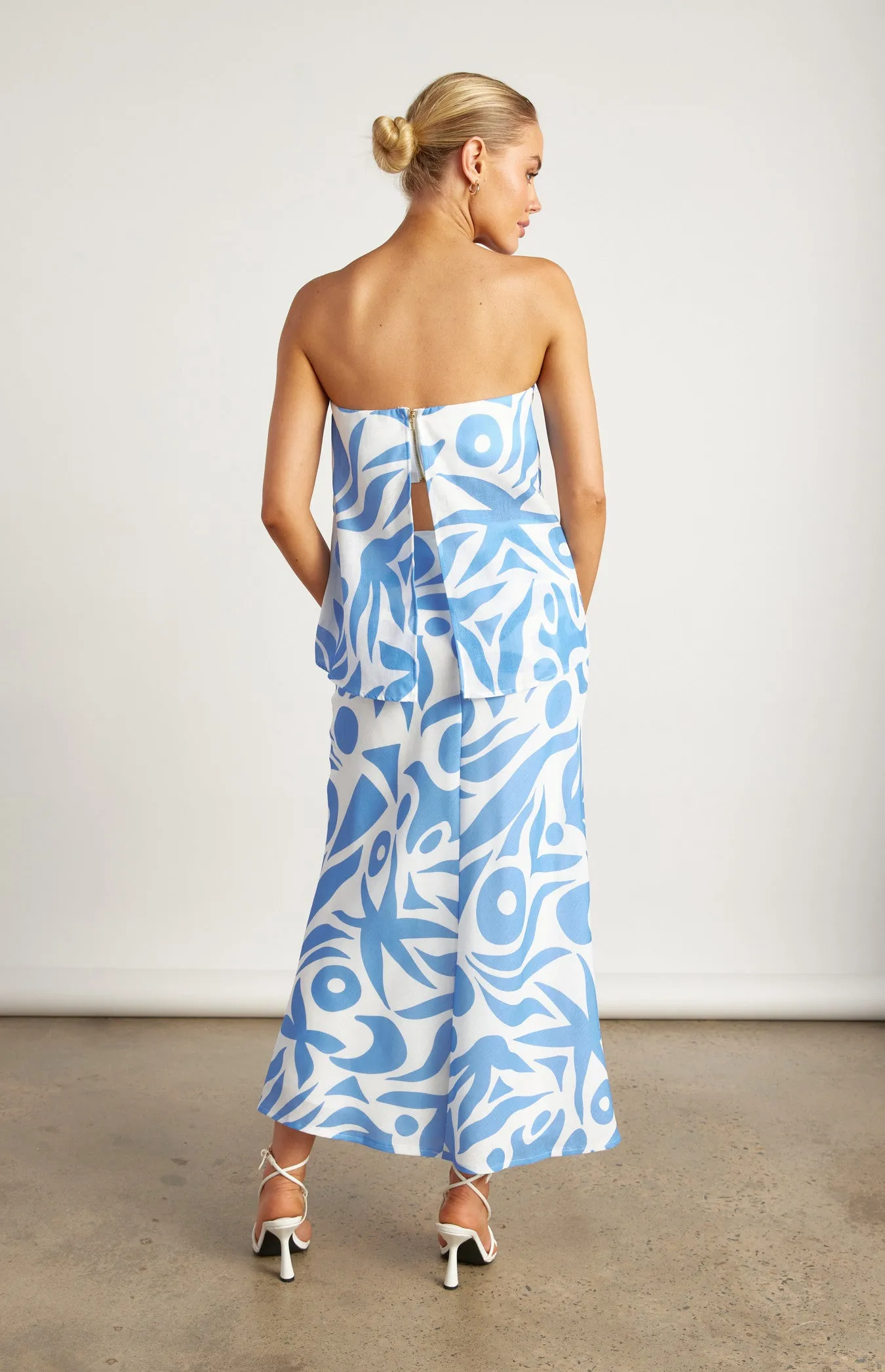 Strapless Abstract Print Faux Linen Top with Thin Tie Belt