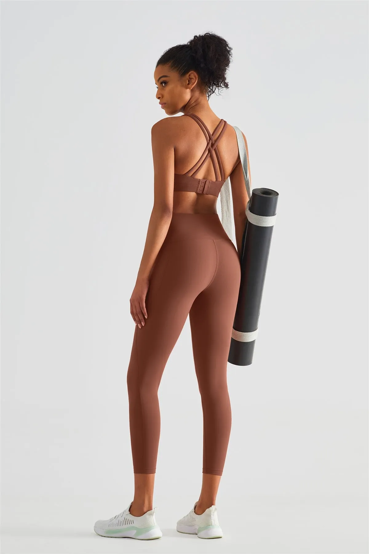 V-shaped Yoga Leggings with Pockets