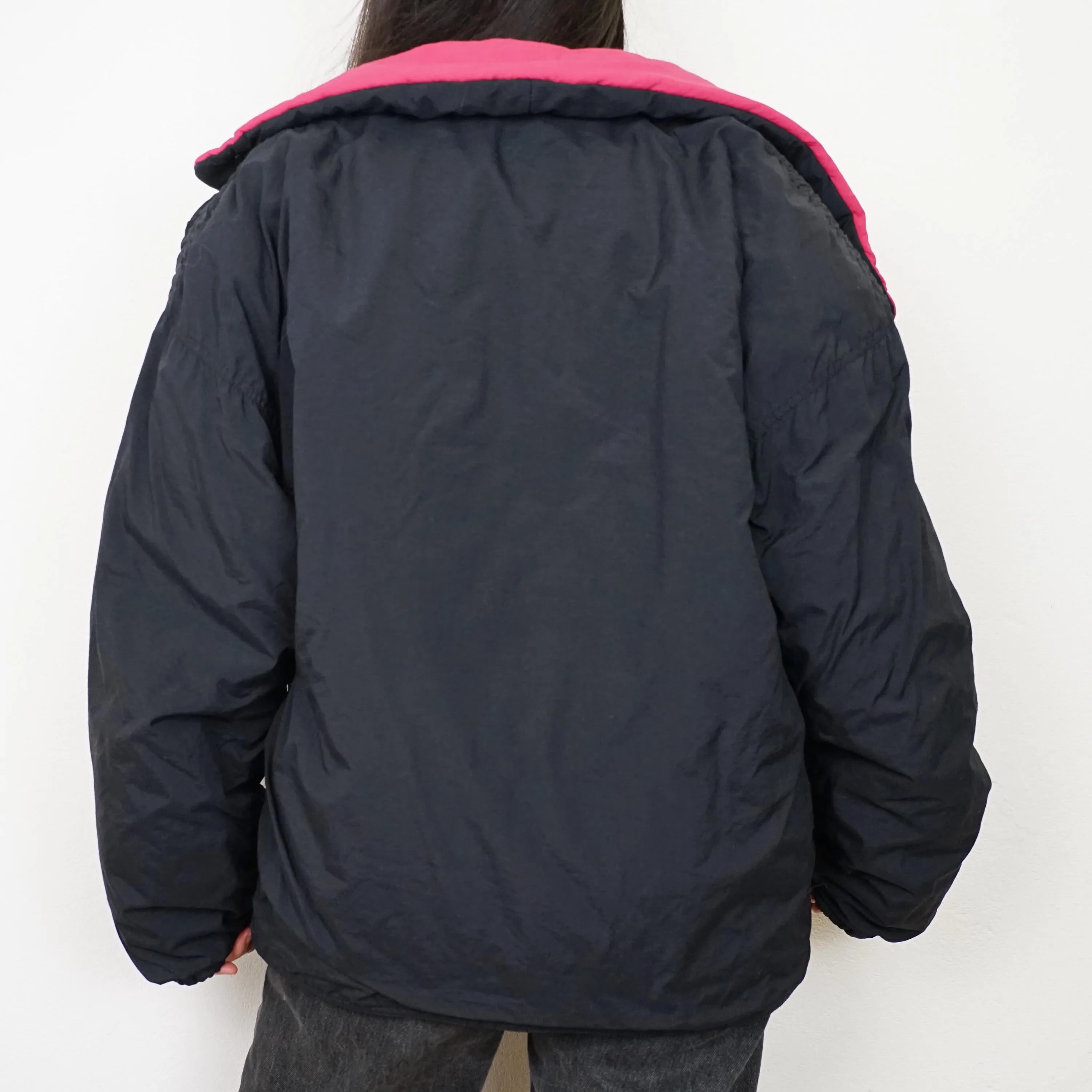Vintage black Ski Jacket Size M-L